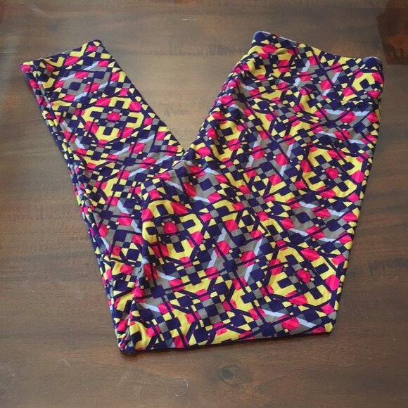 TC NWOT LuLaRoe Leggings B06 03 - Picture 1 of 3